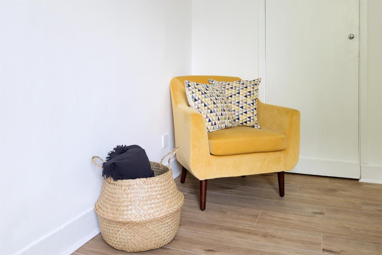 Beautiful 2 Bedrooms Apartment In Knightsbridge London Exteriör bild