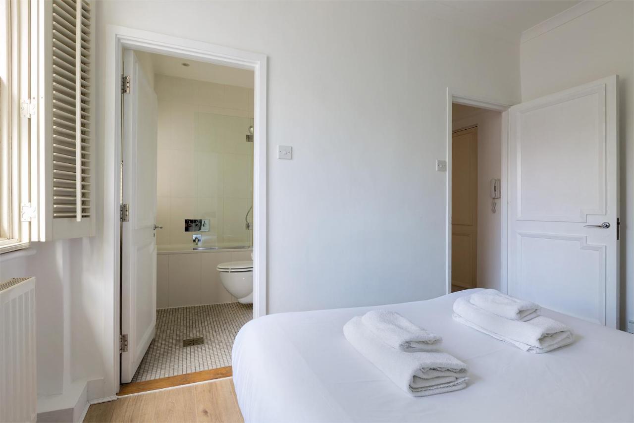 Beautiful 2 Bedrooms Apartment In Knightsbridge London Exteriör bild